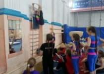 16-17 декабря 2017 года в выходные прошло Первенство отделения спортивной аэробики по специальной физической подготовке "Новогодний серпантин - 2017".
